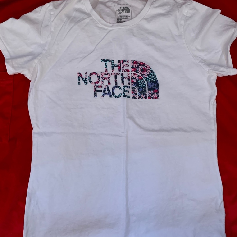 NWOT North face floral print tee